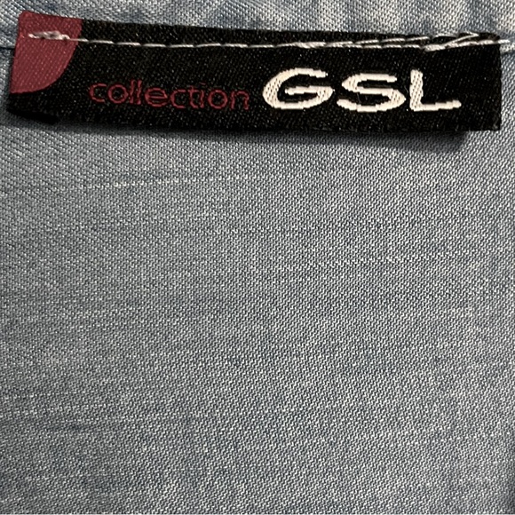 GSL Collection denim like button down. 100% super soft Tencel. Size XS. - Picture 3 of 4